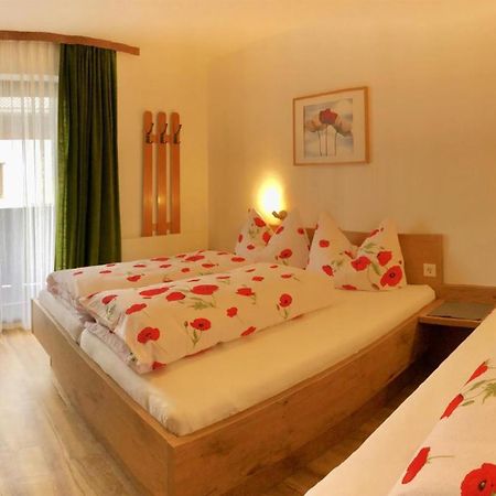 Pension Heidelberg - Fam Fuchs ホップフガルテン・イム・ブリクセンタール 部屋 写真